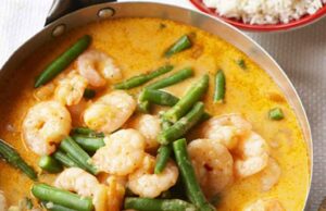 5 Best Places To Eat Seafood Near Thane Prawns in Indian yellow gravy and rice
