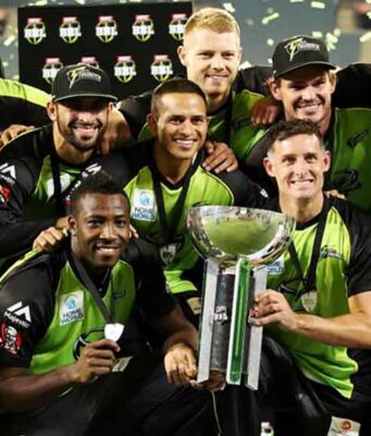 5 Facts You Didn’t Know About Sydney Thunder Sydney Thunder team with trophy